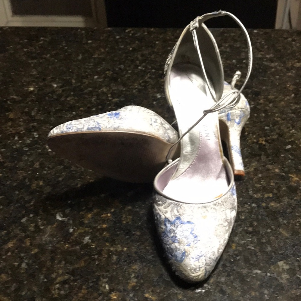 Beautiful evening/special occasion heels